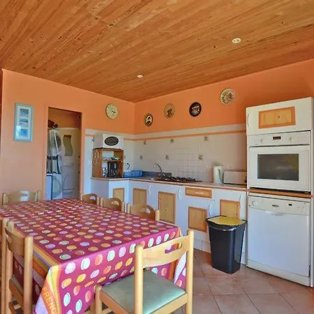 Сasa de vacaciones Maison Avec Piscine Et Jardin Au Calme Barbaggio