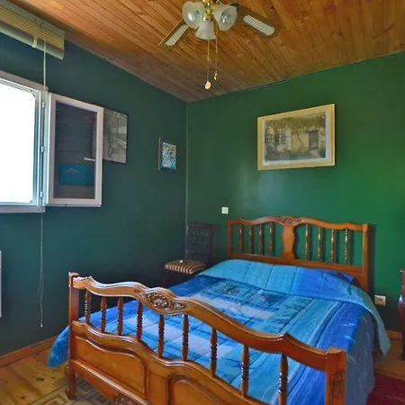 Сasa de vacaciones Maison Avec Piscine Et Jardin Au Calme *